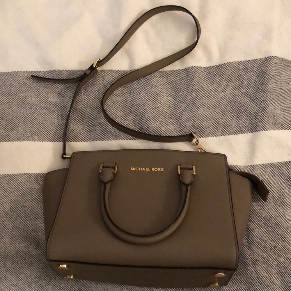 Michael Kors Nude/Tan Crossbody